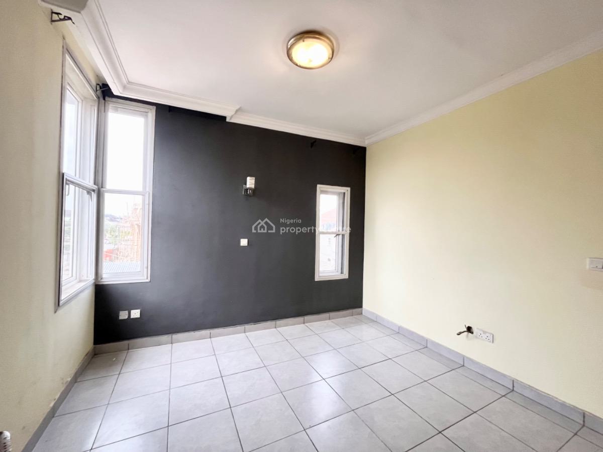 Modern 2 Bedroom Apartment Available at Lekki Phase1, Lekki Phase 1, Lekki Phase 1, Lekki, Lagos, Flat / Apartment for Rent