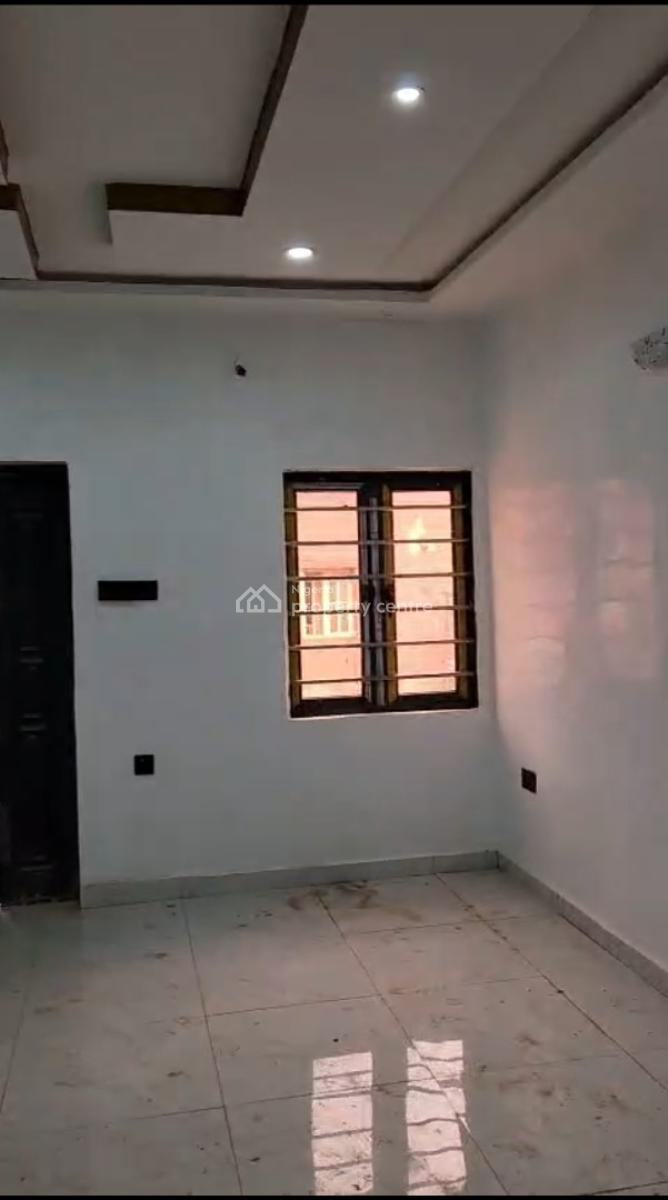 2 Bedroom Apartment, Area 1, Garki, Abuja, Flat / Apartment for Sale