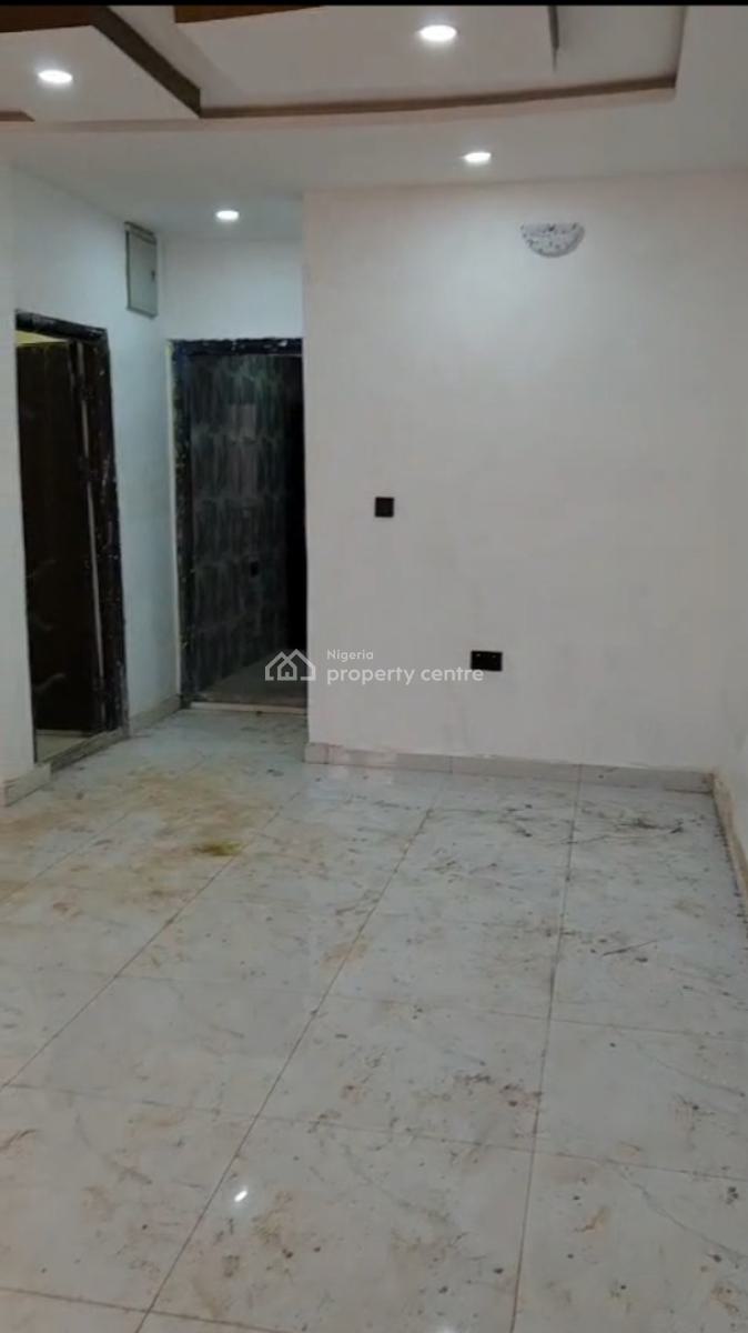 2 Bedroom Apartment, Area 1, Garki, Abuja, Flat / Apartment for Sale