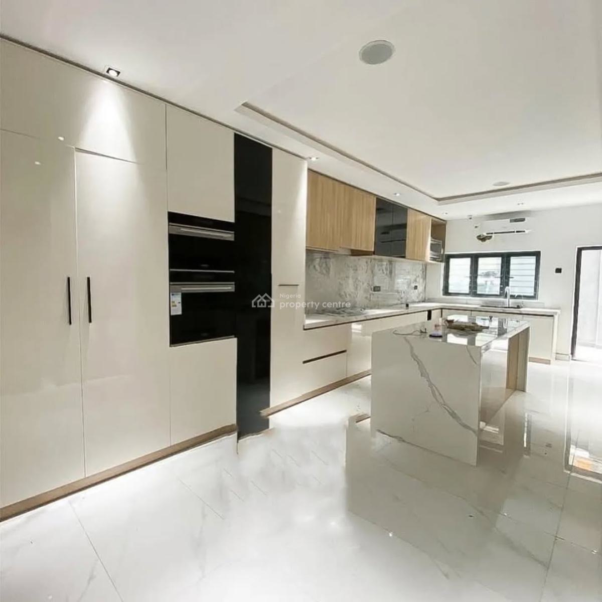 Luxurious 5 Bedroom, Lekki Phase 1, Lekki, Lagos, Detached Duplex for Rent