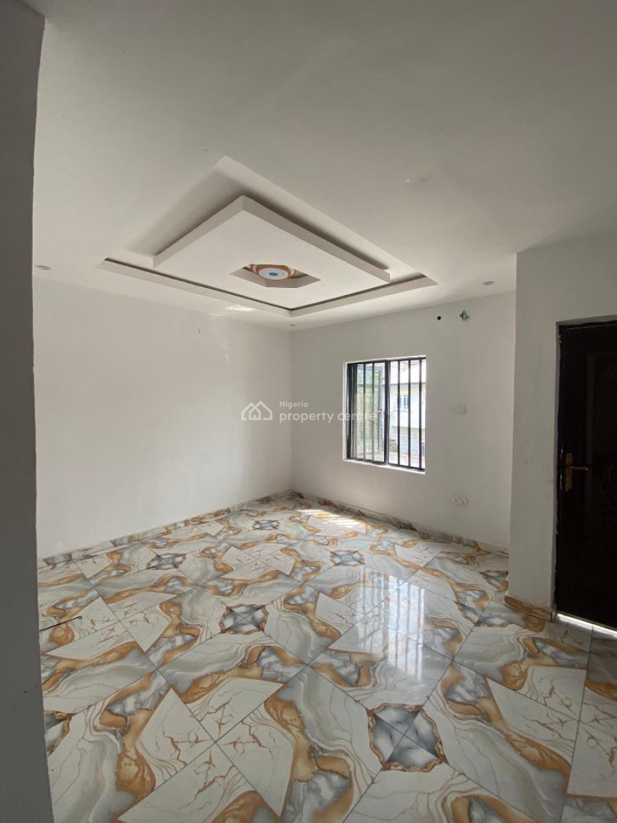Mini Flat Room and Parlour, Middle View, Ogombo, Ajah, Lagos, Self Contain (single Rooms) for Rent