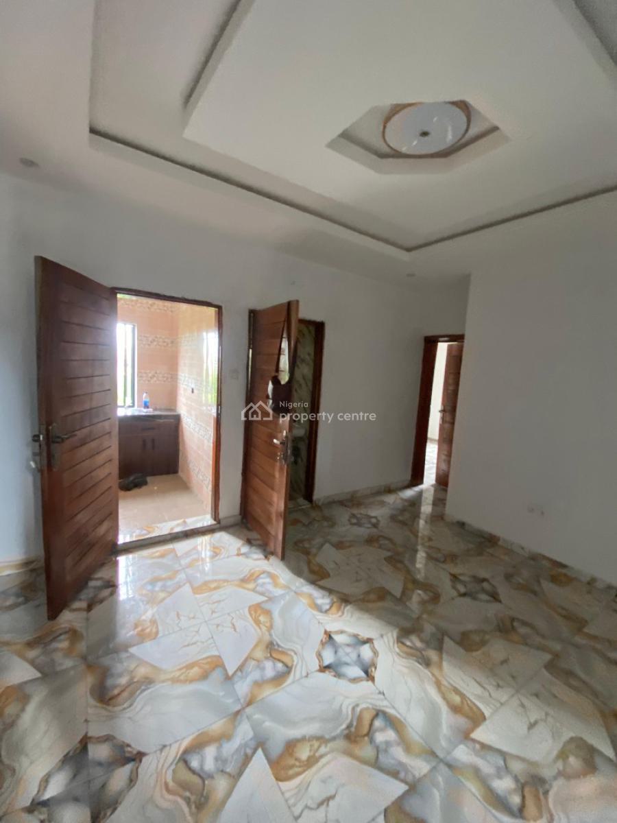 Mini Flat Room and Parlour, Middle View, Ogombo, Ajah, Lagos, Self Contain (single Rooms) for Rent