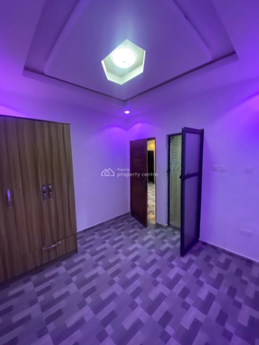 an Executive One Bedroom Flat, Green Ville Estate Ogombo,ogombo Road Off Abraham Adesanya Ajah, Lekki, Lagos, Mini Flat (room and Parlour) for Rent