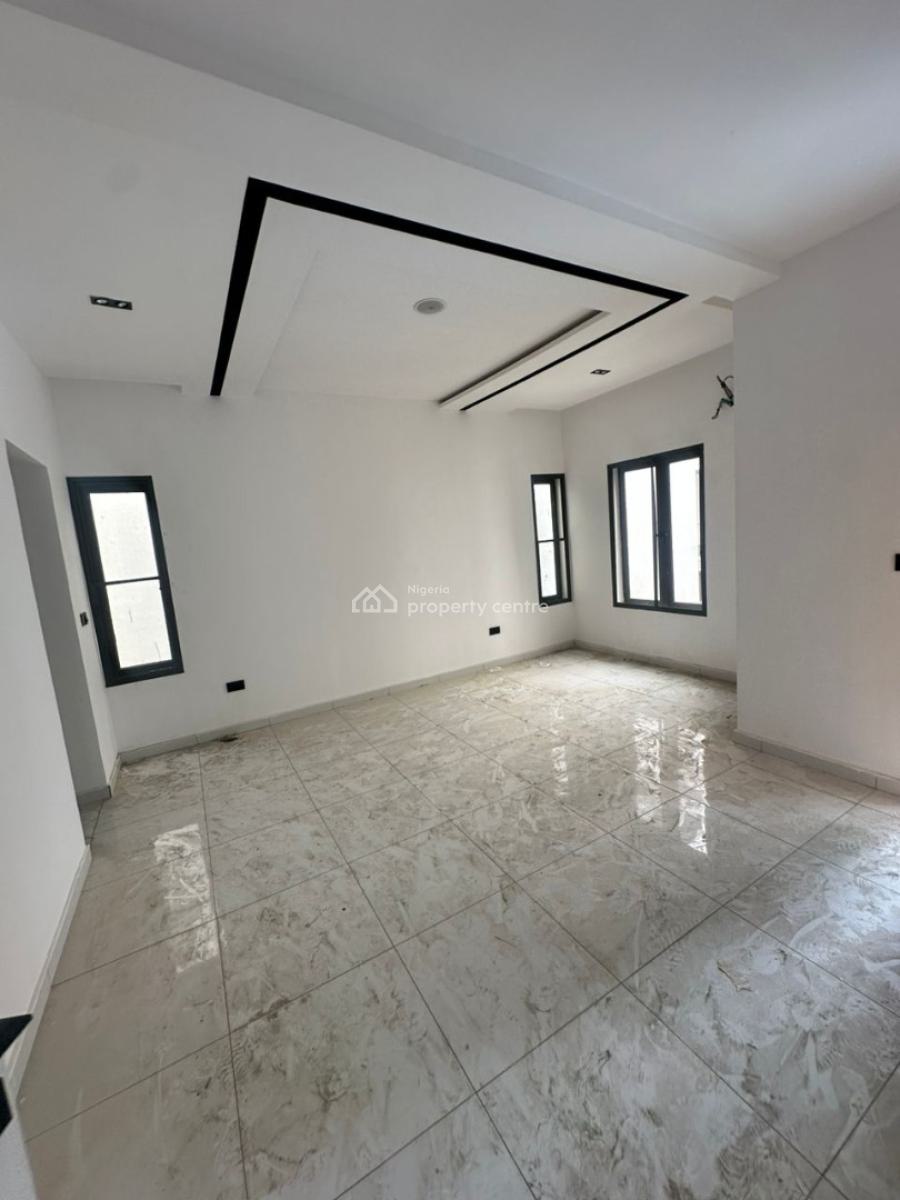Fully Serviced 4 Bedroom Terrace in a Secured Environment, Lekki Phase 1, Lekki, Lagos, Terraced Duplex for Sale