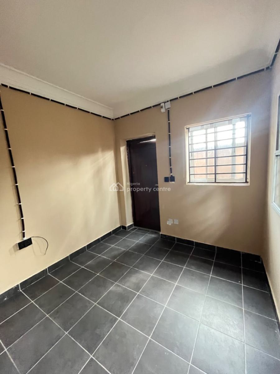 Cozy and Nice a Room Self Contain Available, Lekki Phase 1, Lekki, Lagos, Self Contain (single Rooms) for Rent
