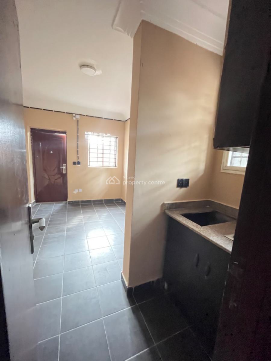 Cozy and Nice a Room Self Contain Available, Lekki Phase 1, Lekki, Lagos, Self Contain (single Rooms) for Rent
