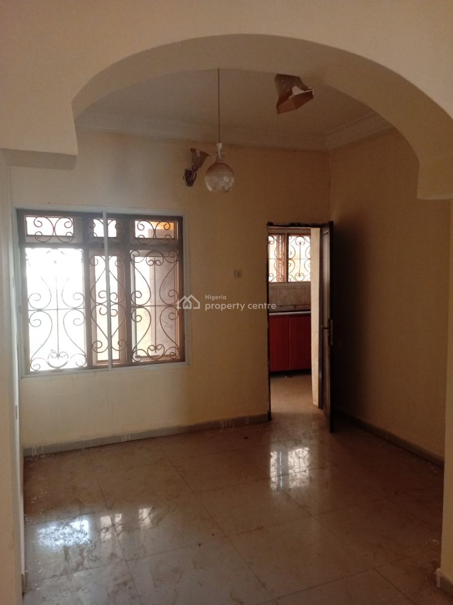 a Well Renovated 2 Bedroom Flat, Crd City, Fha, Lugbe District, Abuja, Flat / Apartment for Rent