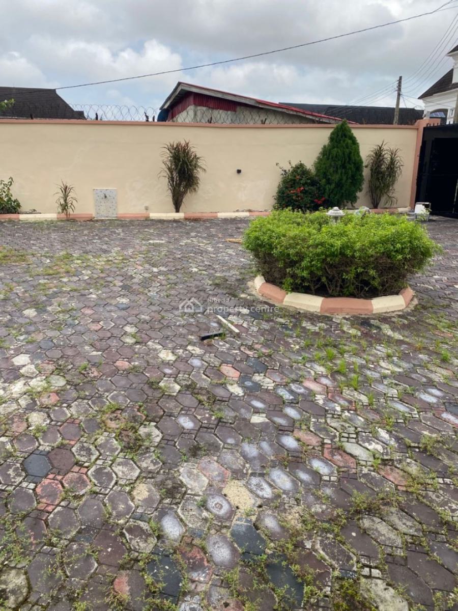 Spacious 4 Bedroom Fully Detached Bungalow Alone in a Compound, Sangotedo, Ajah, Lagos, Detached Bungalow for Rent