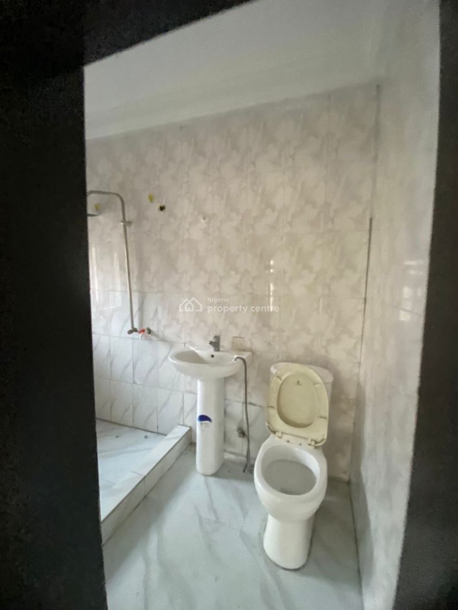 Spacious 4 Bedroom Fully Detached Bungalow Alone in a Compound, Sangotedo, Ajah, Lagos, Detached Bungalow for Rent