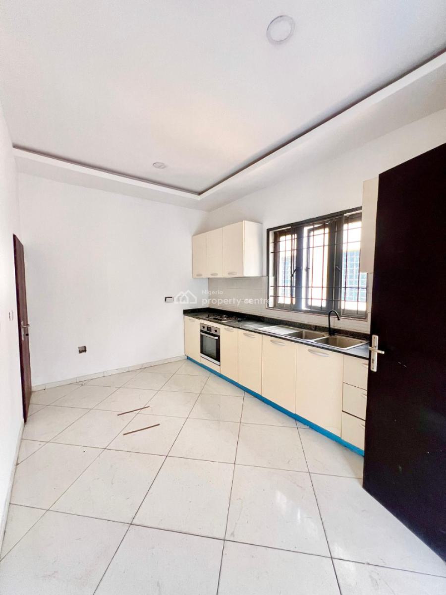 Fully Serviced and  Furnished 2 Bedroom Apartment with Pool and Gym, Ikate Elegushi, Lekki Phase 1, Lekki, Lagos, Flat / Apartment for Rent
