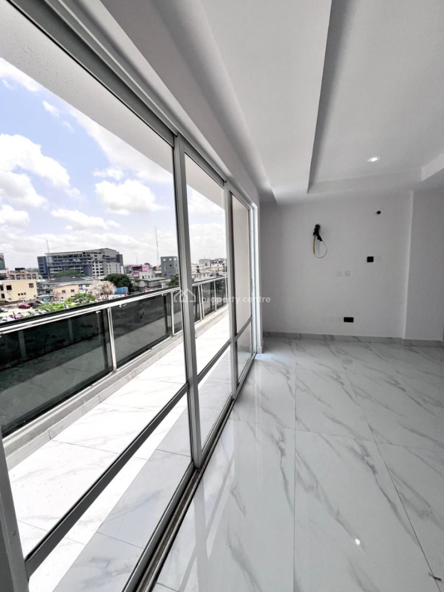 Luxury Waterfront View 3 Bedroom Apartment with Pool and Elevator, Ikoyi, Lagos, Flat / Apartment for Sale
