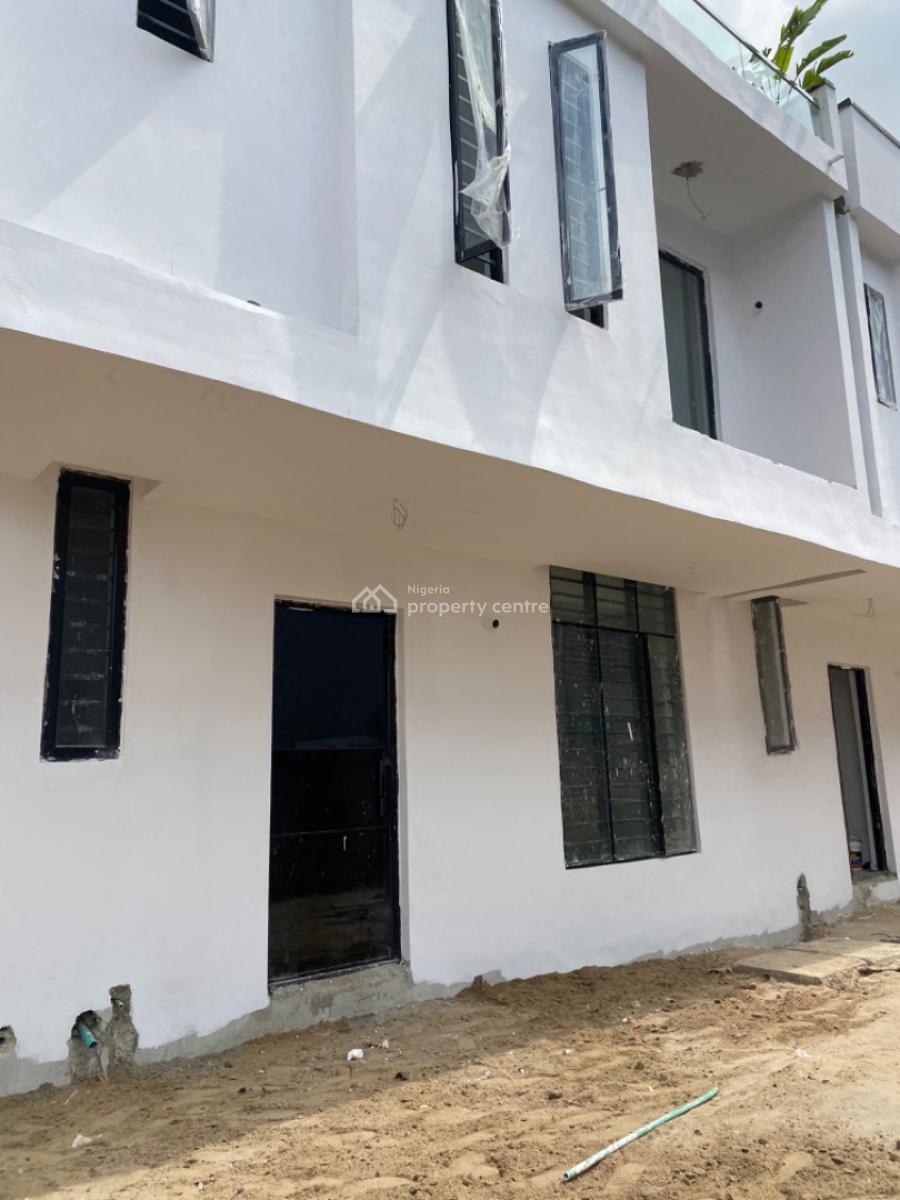 an Executive Four Bedroom Duplex, Jubilee Estate Opposite Skymall, Sangotedo, Ajah, Lagos, Terraced Duplex for Rent