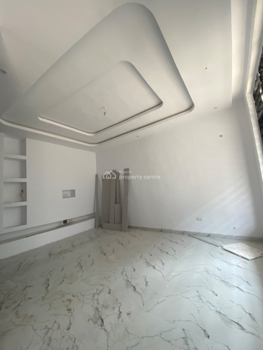 an Executive Four Bedroom Duplex, Jubilee Estate Opposite Skymall, Sangotedo, Ajah, Lagos, Terraced Duplex for Rent