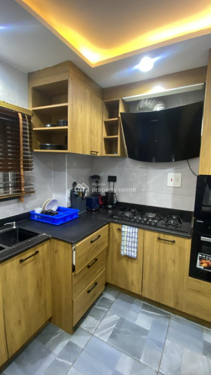 Luxury 3 Bedroom for Short Rest with Modern Facilities, Yaba, Lagos, Flat / Apartment Short Let