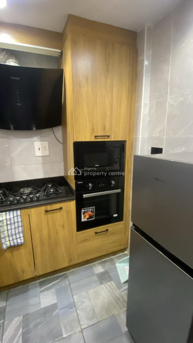 Luxury 3 Bedroom for Short Rest with Modern Facilities, Yaba, Lagos, Flat / Apartment Short Let