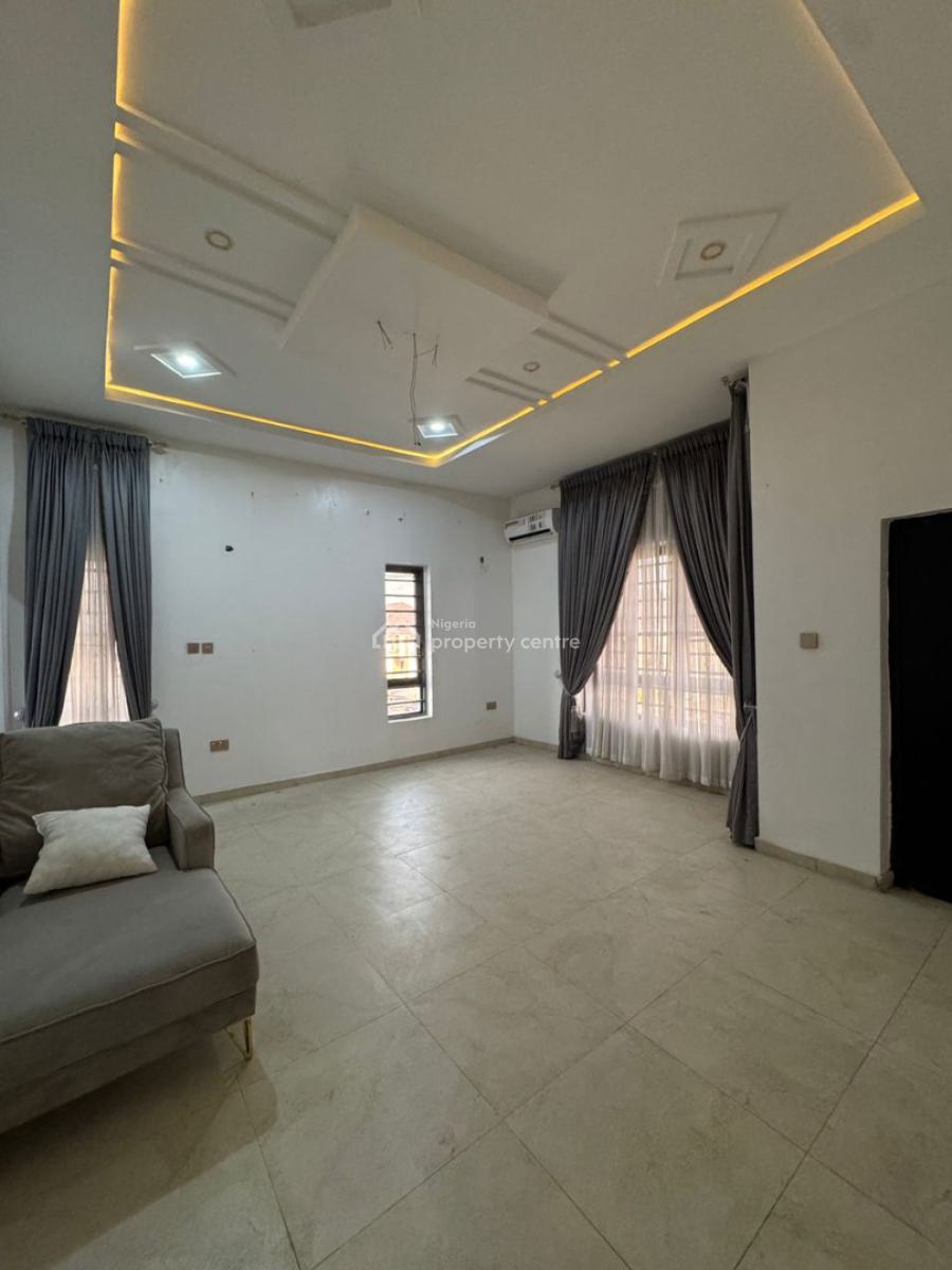 4 Bedroom Terrace Serviced Pool & Gym, Ikate, Lekki, Lagos, Terraced Duplex for Sale