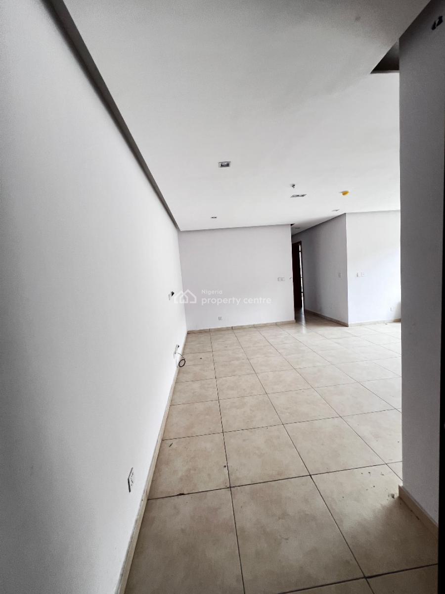 Solidly Built Luxury 2 Bedroom Apartment with Swimming Pool and Gym, Ologolo, Lekki, Lagos, Flat / Apartment for Sale