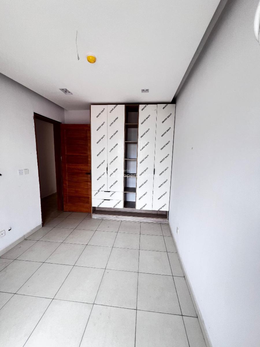 Solidly Built Luxury 2 Bedroom Apartment with Swimming Pool and Gym, Ologolo, Lekki, Lagos, Flat / Apartment for Sale