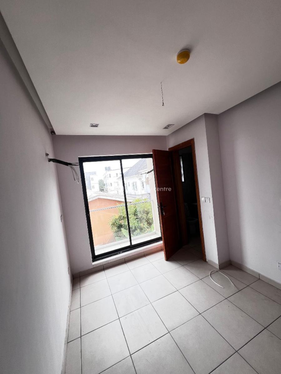 Solidly Built Luxury 2 Bedroom Apartment with Swimming Pool and Gym, Ologolo, Lekki, Lagos, Flat / Apartment for Sale