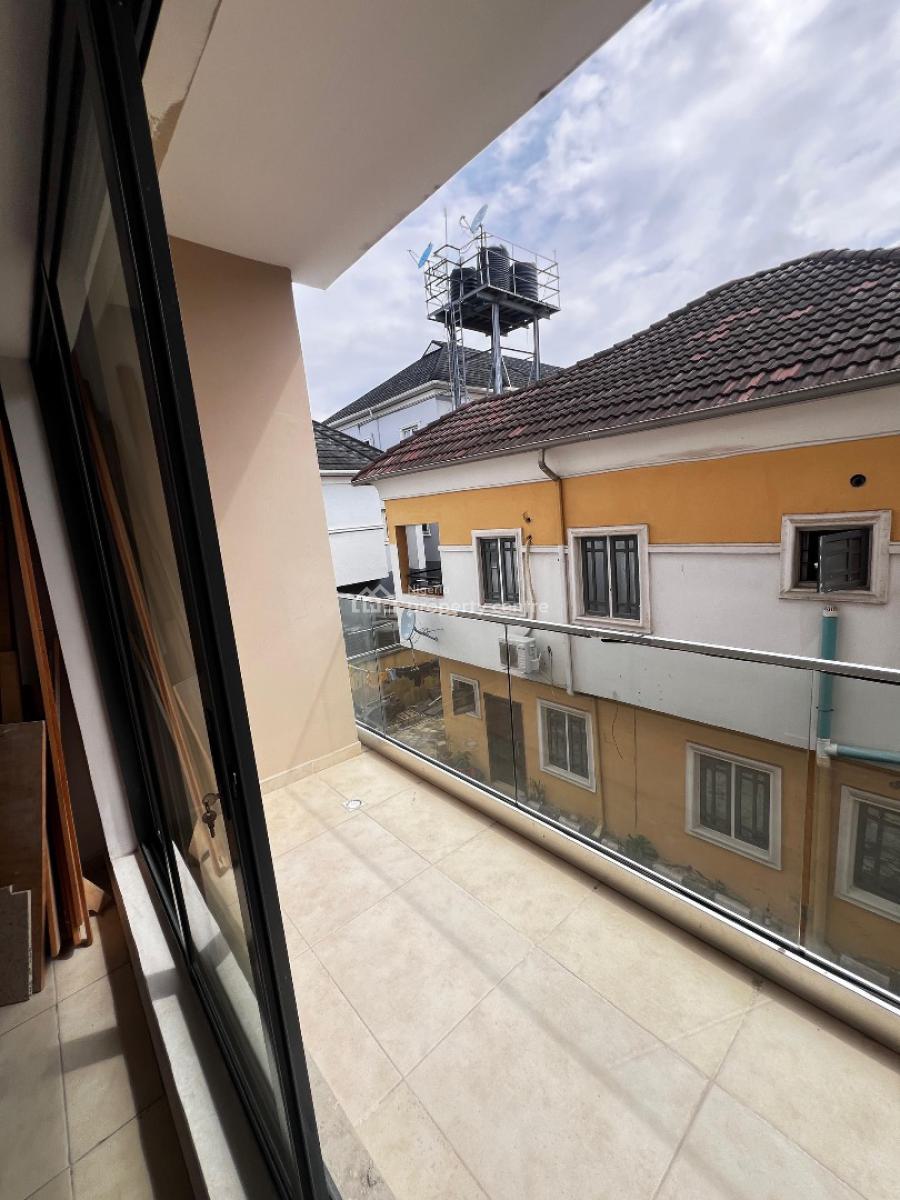 Solidly Built Luxury 2 Bedroom Apartment with Swimming Pool and Gym, Ologolo, Lekki, Lagos, Flat / Apartment for Sale