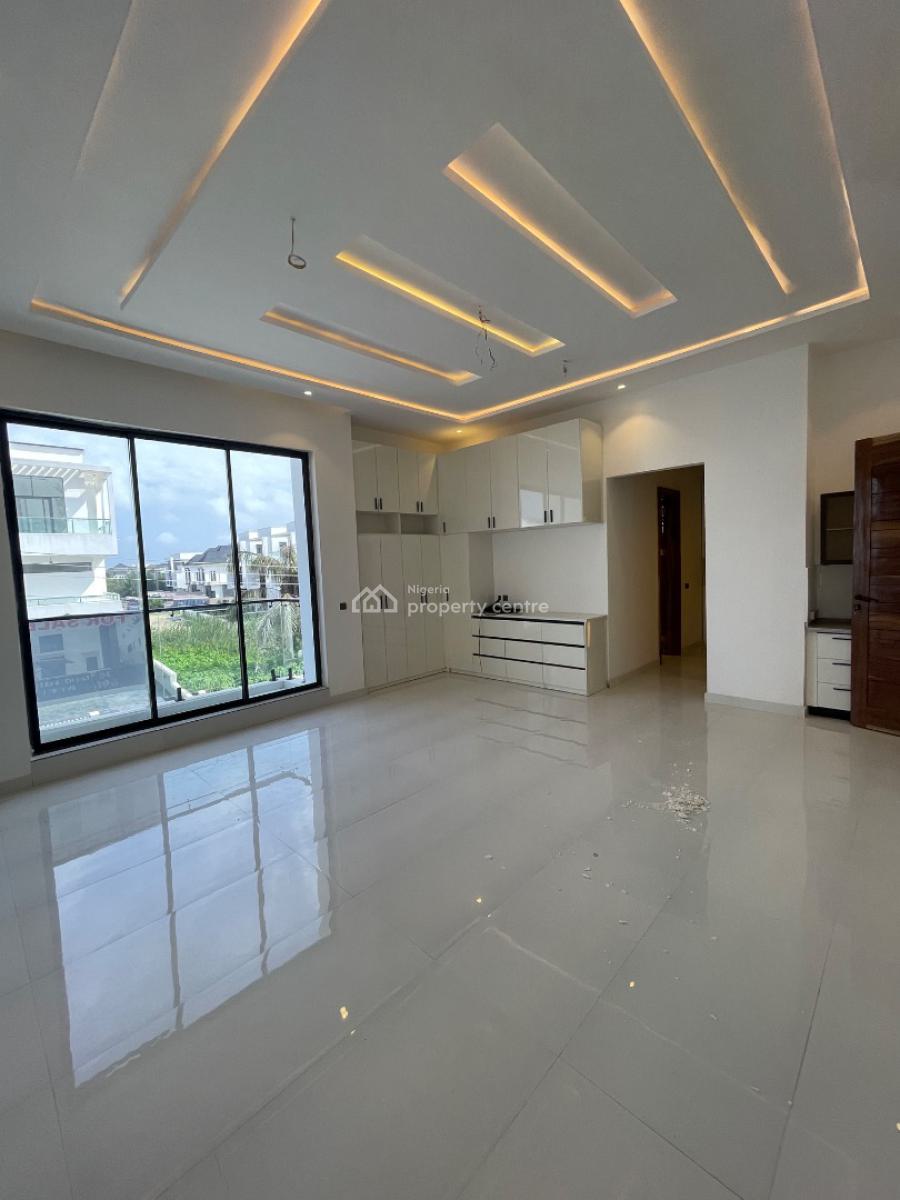 Beautiful 5 Bedroom + Pool + Cinema Room + Bq, Ikota, Lekki, Lagos, Detached Duplex for Sale