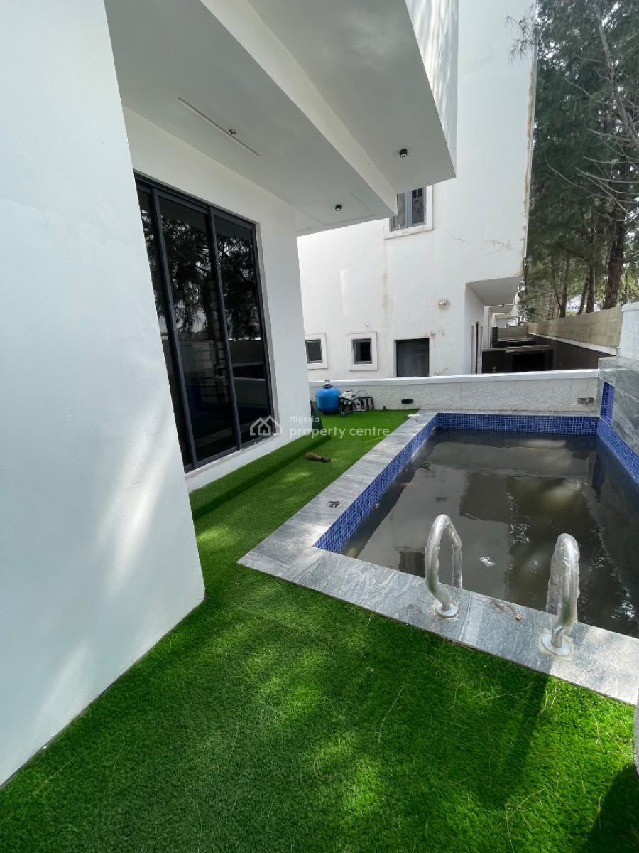 Beautiful 5 Bedroom + Pool + Cinema Room + Bq, Ikota, Lekki, Lagos, Detached Duplex for Sale