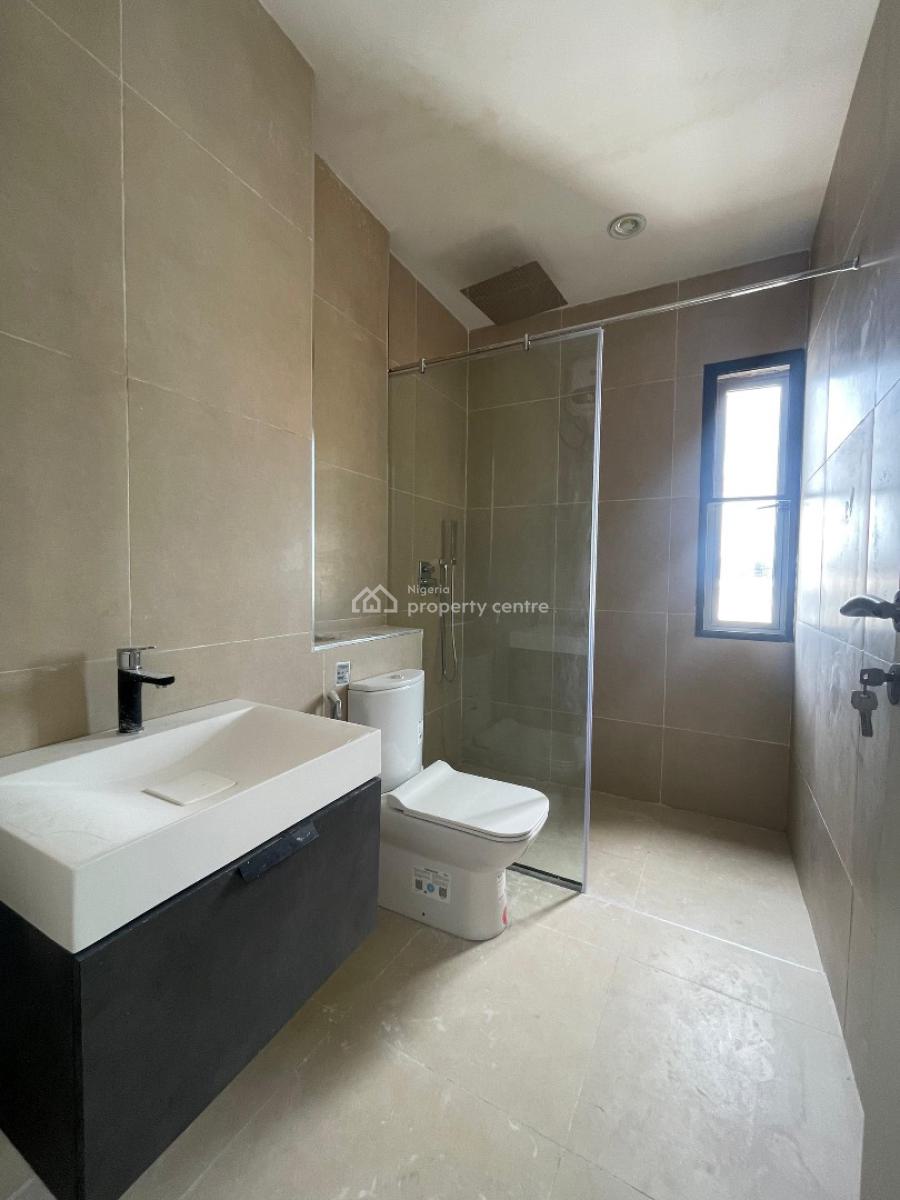 Premium 2-bedroom Apartment with Pool & Elevator, Lekki Phase 1, Lekki, Lagos, Flat / Apartment for Sale