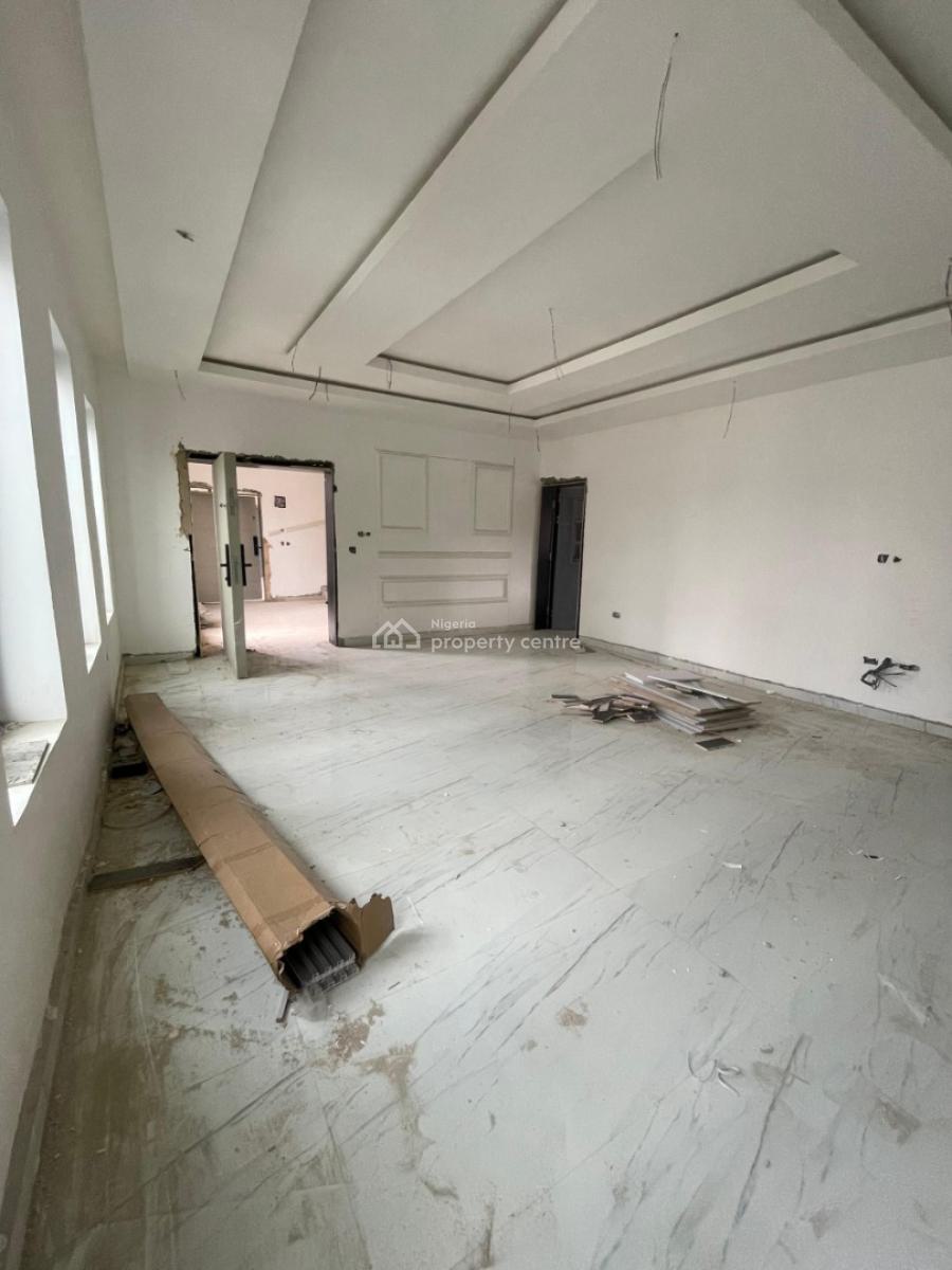 Contemporary 3 Bedroom Apartment in a Serviced Estate, Freedom Way, Lekki Phase 1, Lekki, Lagos, Flat / Apartment for Sale