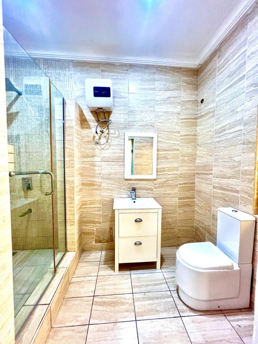 4 Bedroom Semi Detached Duplex with Bq, Ologolo, Lekki, Lagos, Semi-detached Duplex for Rent