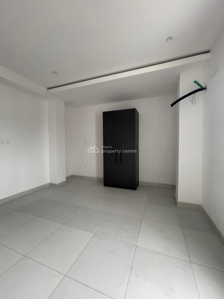 Luxury 3-bedroom Apartment with Elevator & Pool, Lekki Phase 1, Lekki, Lagos, Flat / Apartment for Sale