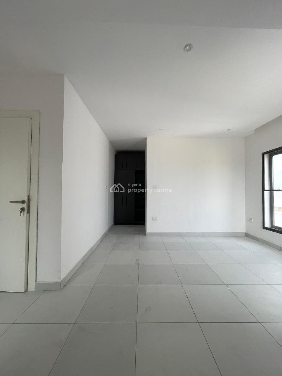 Luxury 3-bedroom Apartment with Elevator & Pool, Lekki Phase 1, Lekki, Lagos, Flat / Apartment for Sale