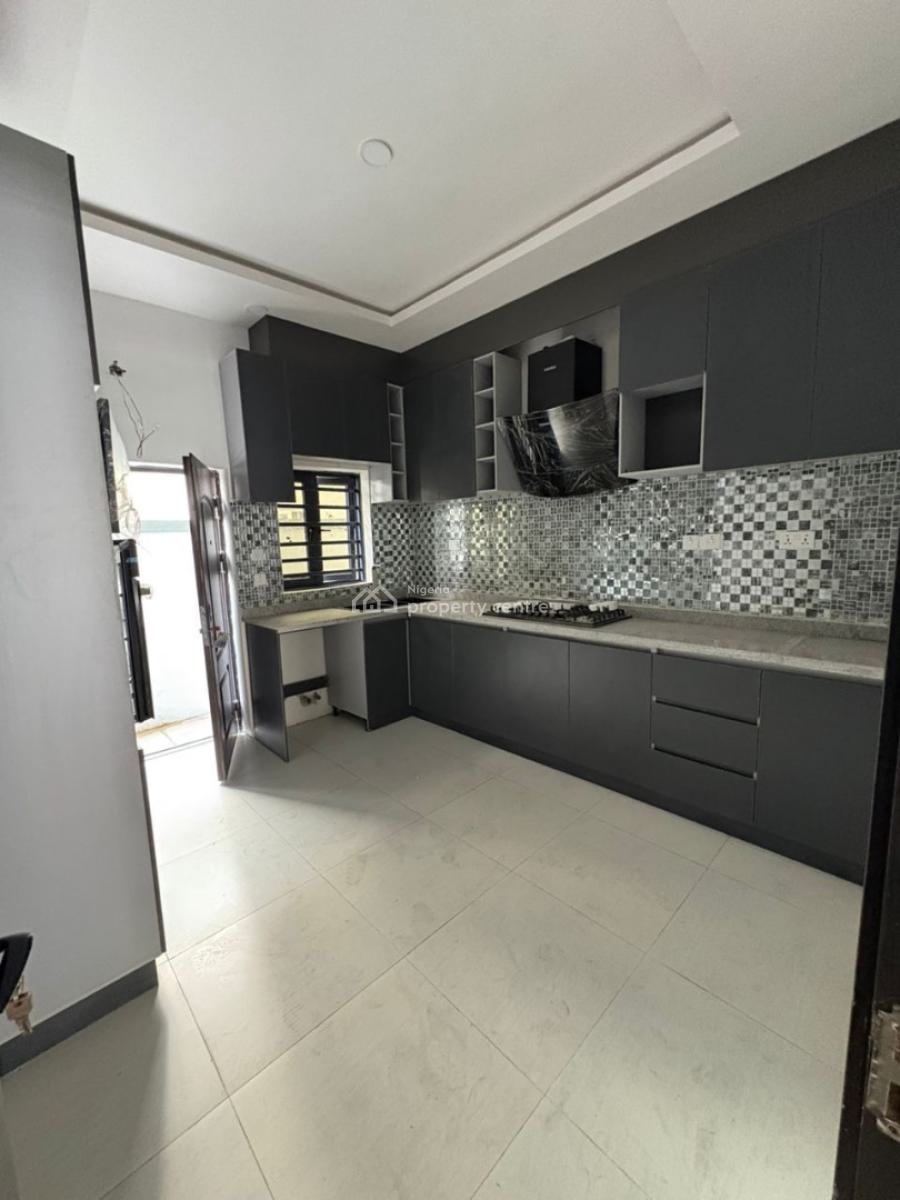 Luxury 4bedroom Terrace Duplex, Ologolo Lekki Lagos, Lekki, Lagos, Terraced Duplex for Rent