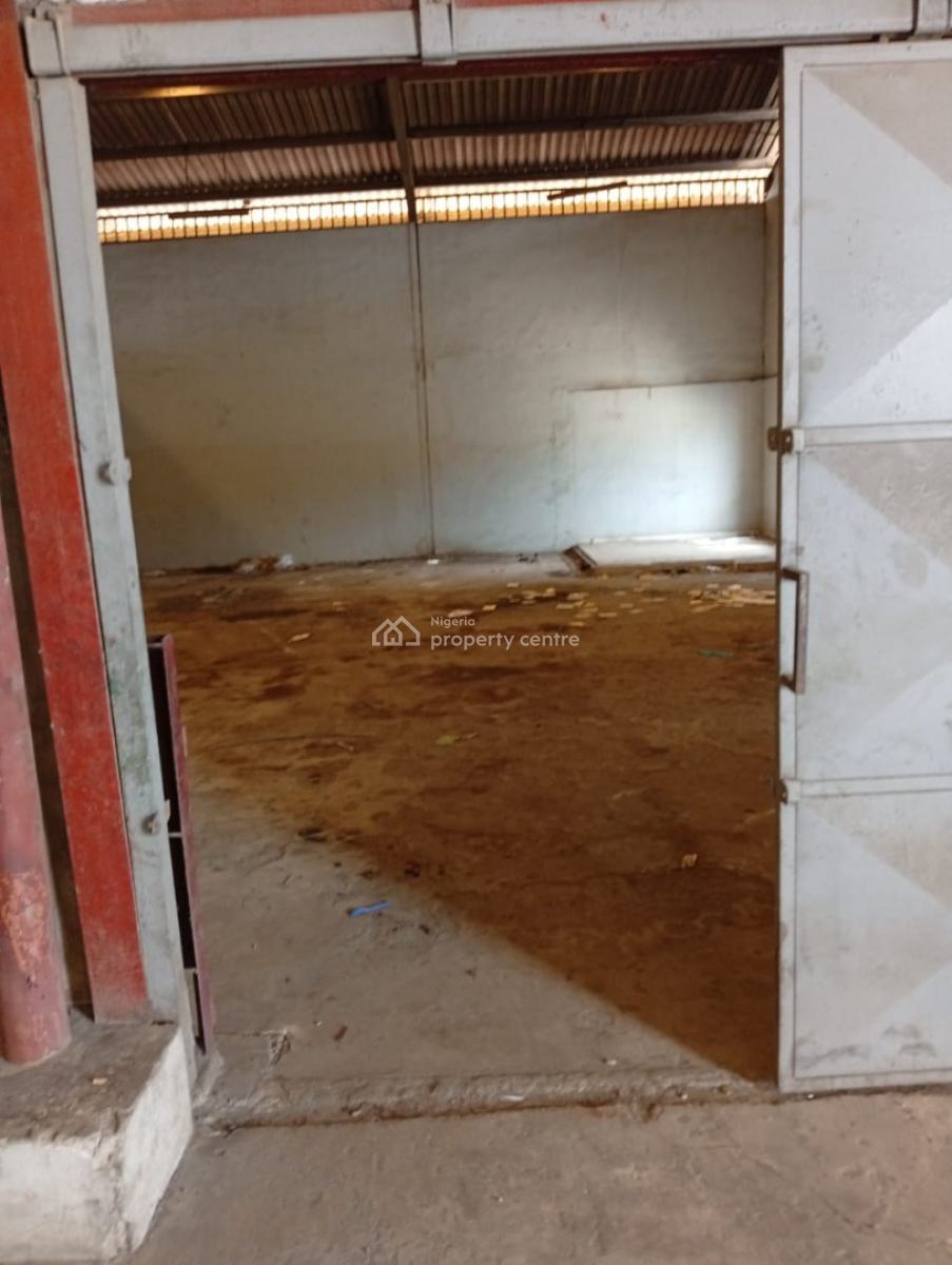3555 Sqm Warehouse, Oshodi, Lagos, Warehouse for Rent