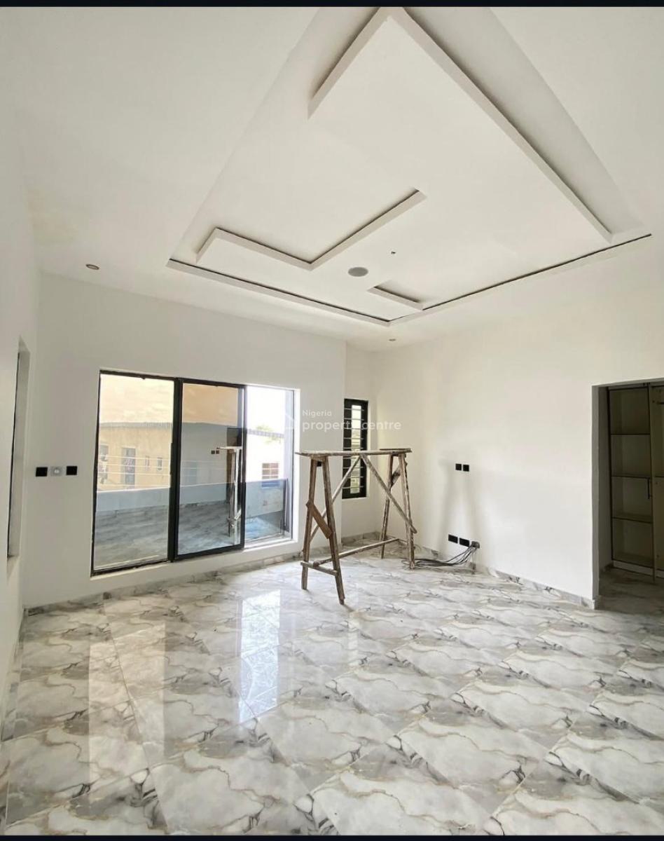 Very Spacious Compound 4 Bedroom Detached Duplex with Bq, Ajah, Lagos, Detached Duplex for Sale