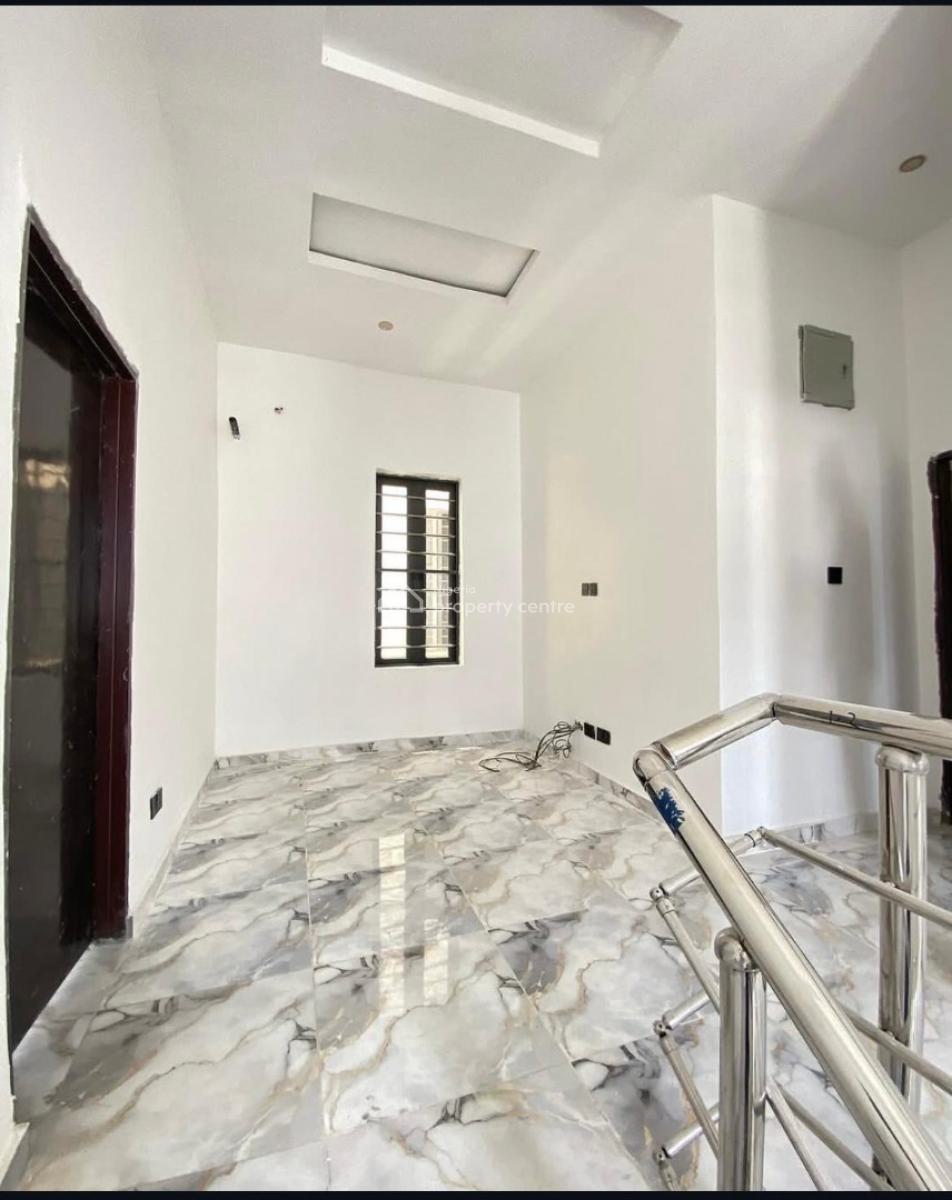 Very Spacious Compound 4 Bedroom Detached Duplex with Bq, Ajah, Lagos, Detached Duplex for Sale