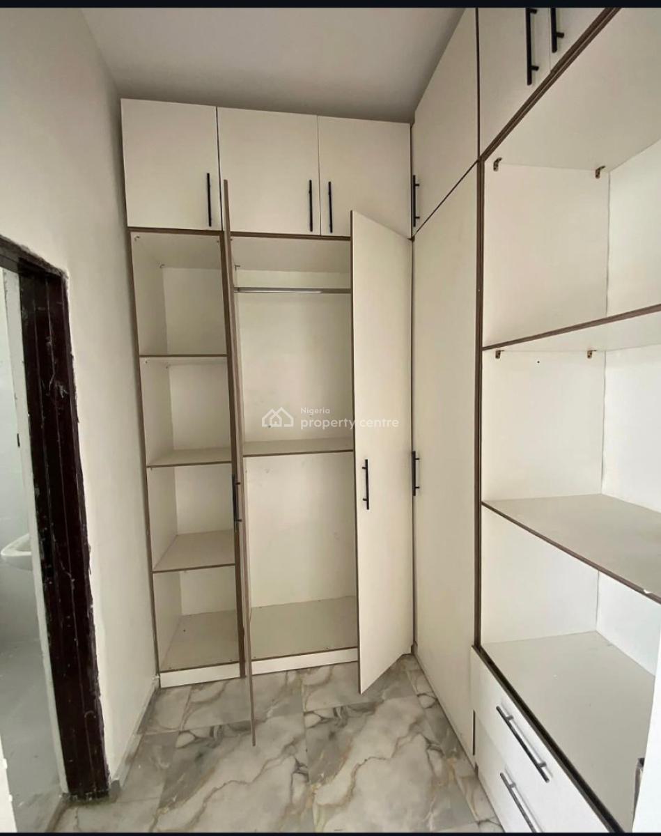 Very Spacious Compound 4 Bedroom Detached Duplex with Bq, Ajah, Lagos, Detached Duplex for Sale