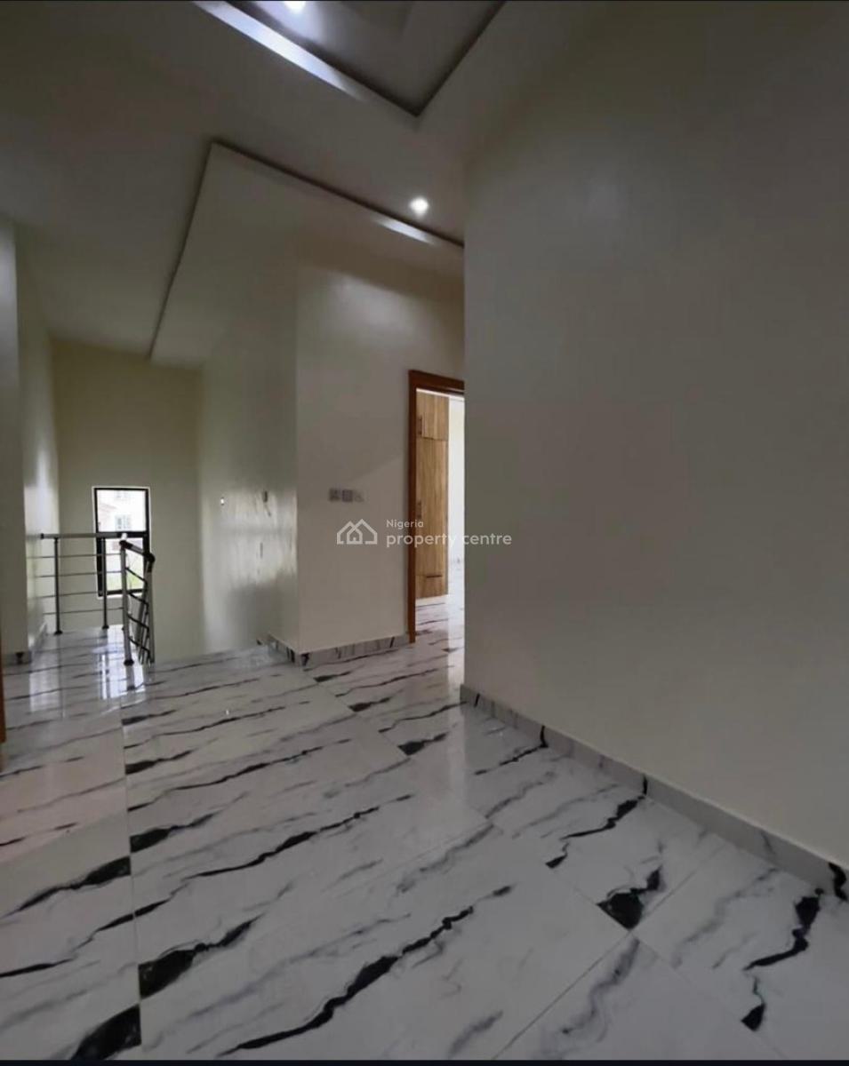 Very Spacious Compound 4 Bedroom Detached Duplex with Bq, Ajah, Lagos, Detached Duplex for Sale