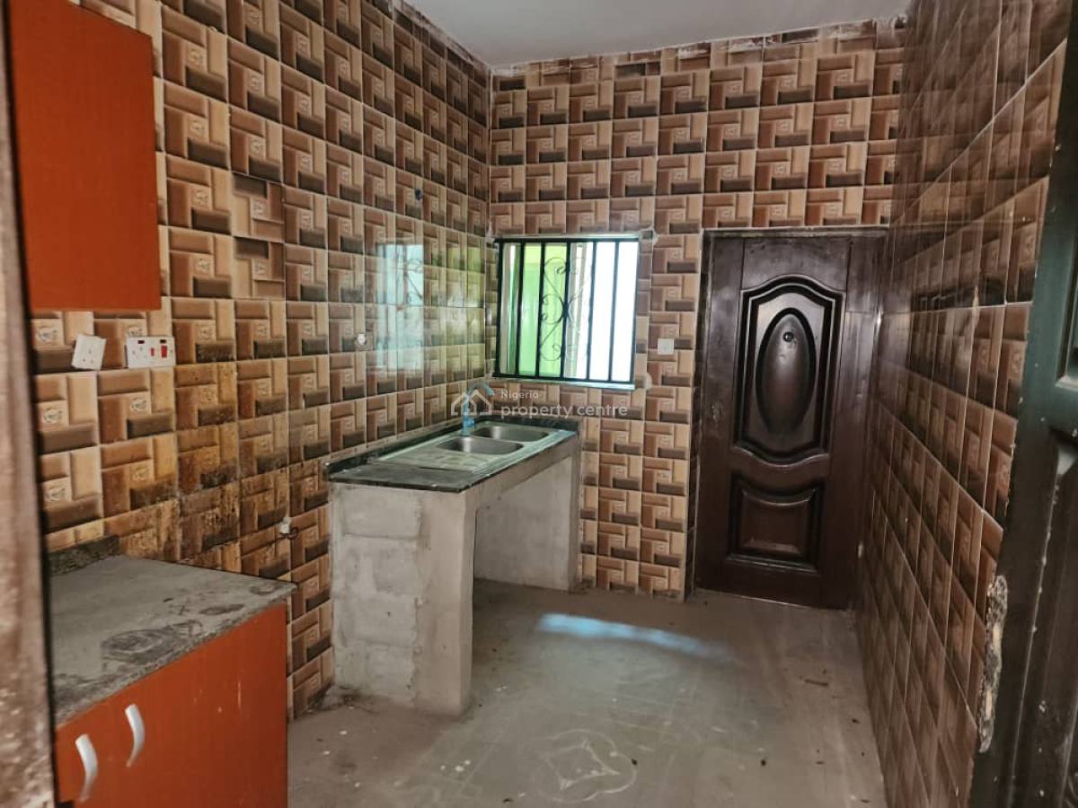 a Spacious and Well-structured Block of Flats, Basil Nwachukwu Close, Isolo, Lagos, Isolo, Lagos, House for Sale