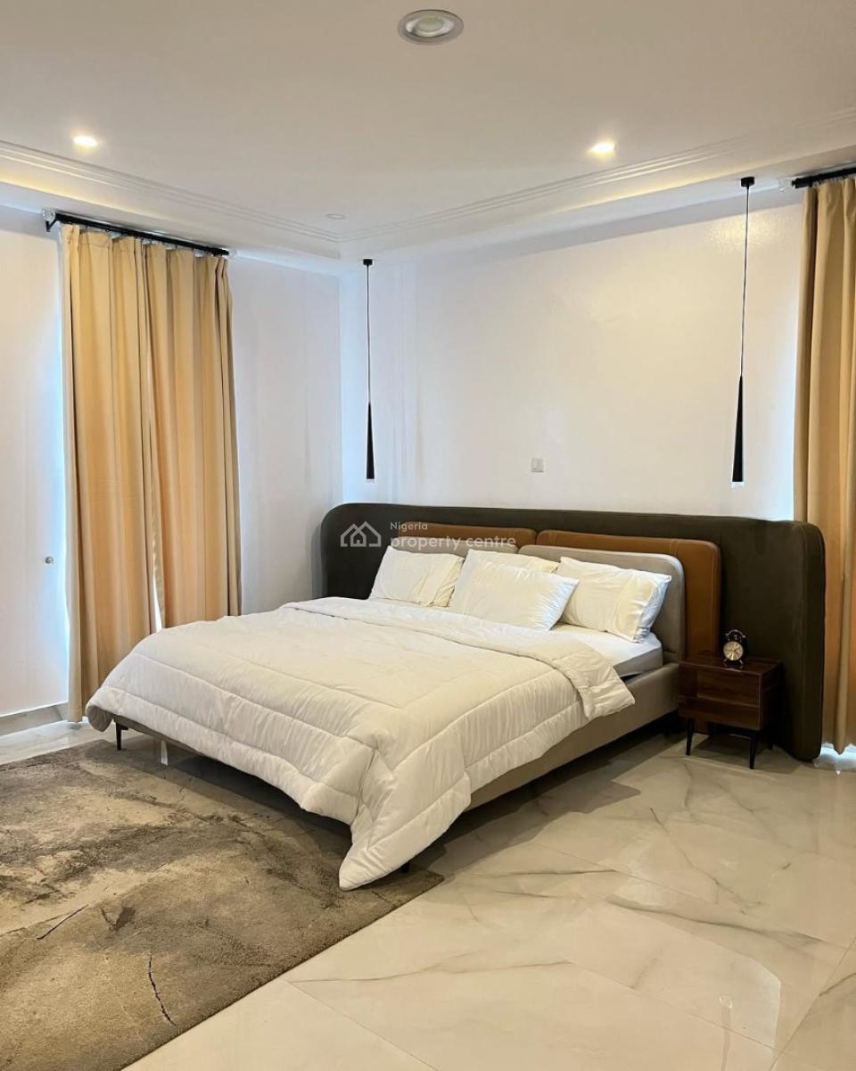Luxurious 3 Bedroom Apartment with Dazzling City & Water Views, Off Admiralty, Lekki Phase 1, Lekki, Lagos, Flat / Apartment Short Let