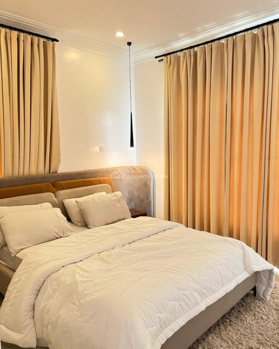 Luxurious 3 Bedroom Apartment with Dazzling City & Water Views, Off Admiralty, Lekki Phase 1, Lekki, Lagos, Flat / Apartment Short Let