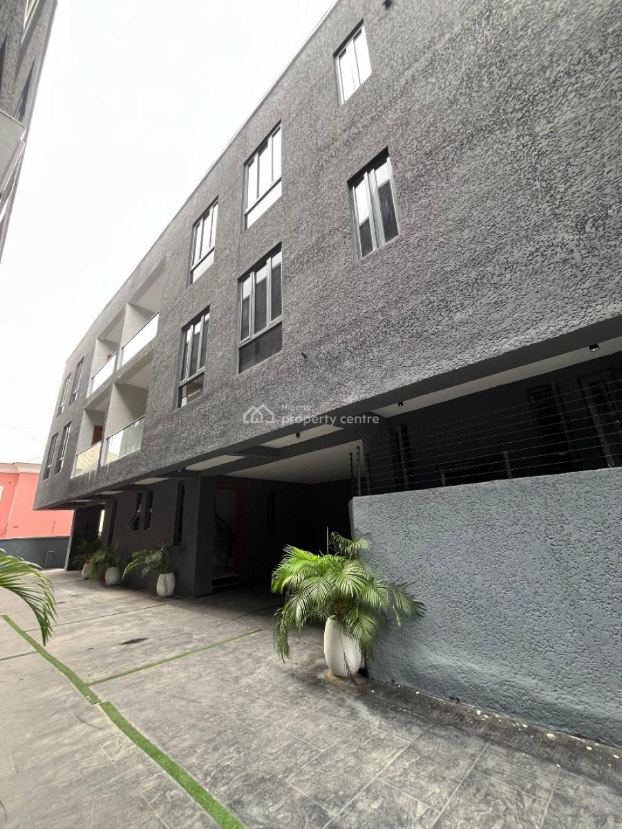 Luxurious 4-bedroom Terraced Duplex, Lekki Phase 1, Lekki, Lagos, Terraced Duplex for Sale