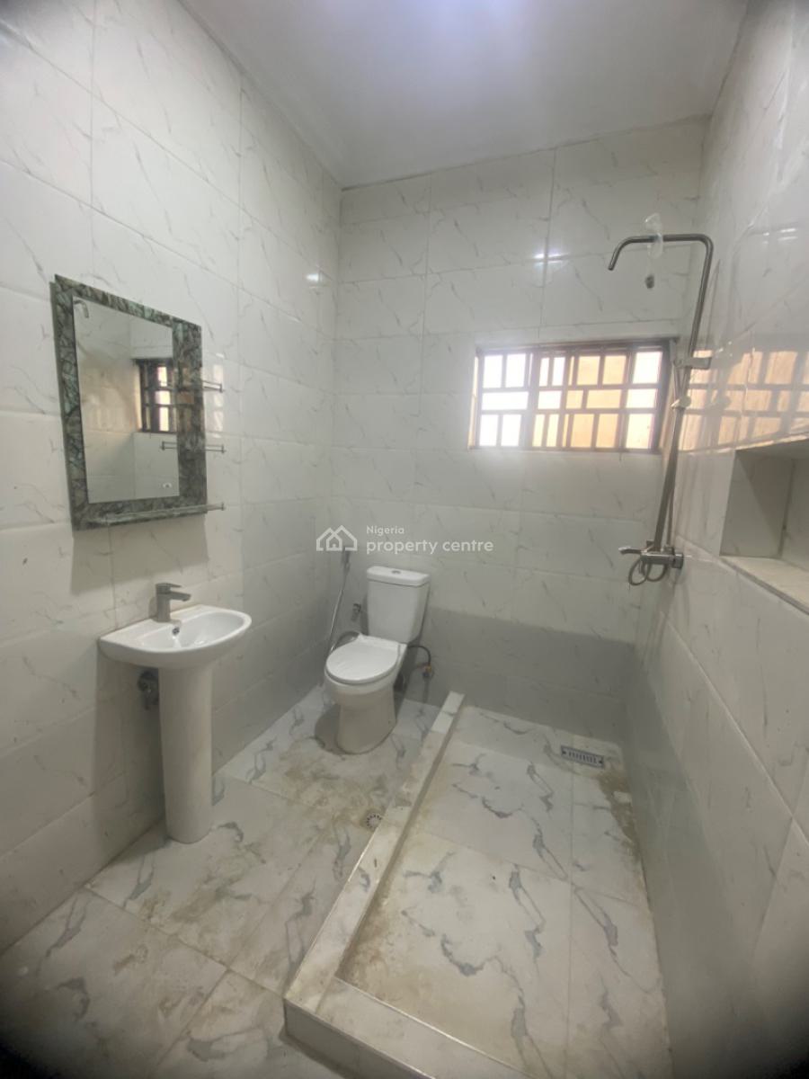 Luxury 3 Bedroom Flat with Excellent Finishing in a Secured Compound, Area 11, Garki, Abuja, Flat / Apartment for Rent