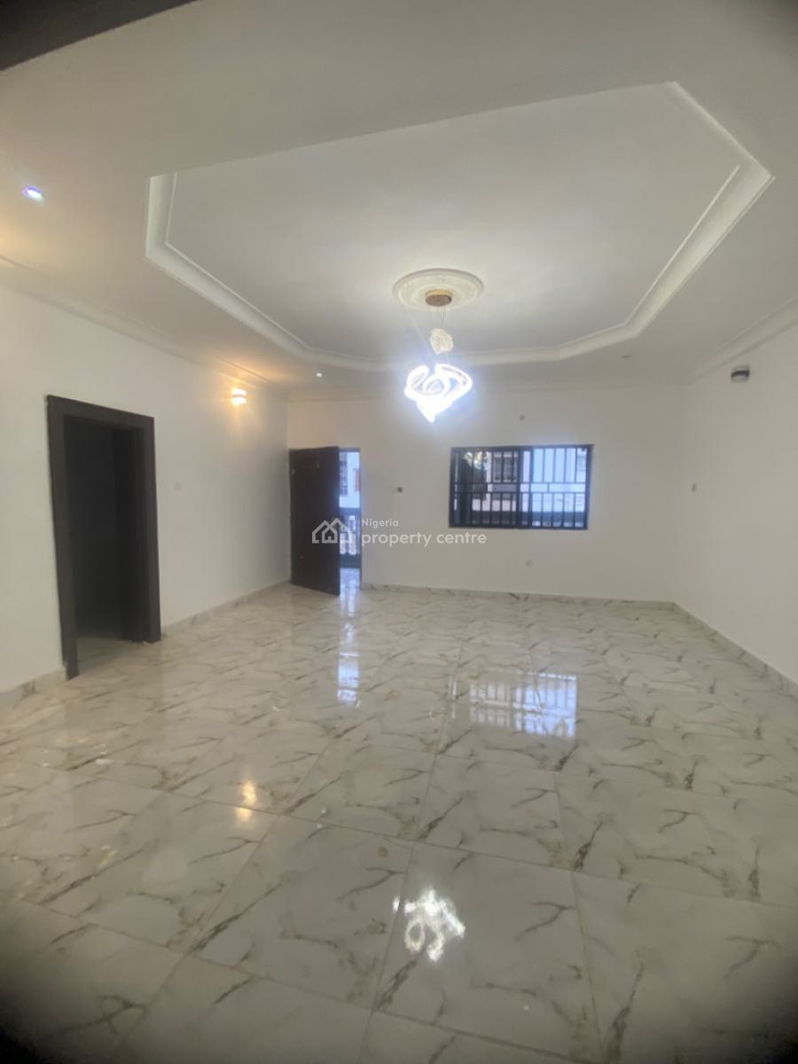 Luxury 3 Bedroom Flat with Excellent Finishing in a Secured Compound, Area 11, Garki, Abuja, Flat / Apartment for Rent