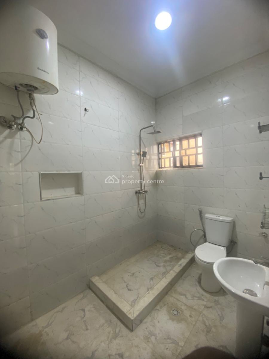 Luxury 3 Bedroom Flat with Excellent Finishing in a Secured Compound, Area 11, Garki, Abuja, Flat / Apartment for Rent