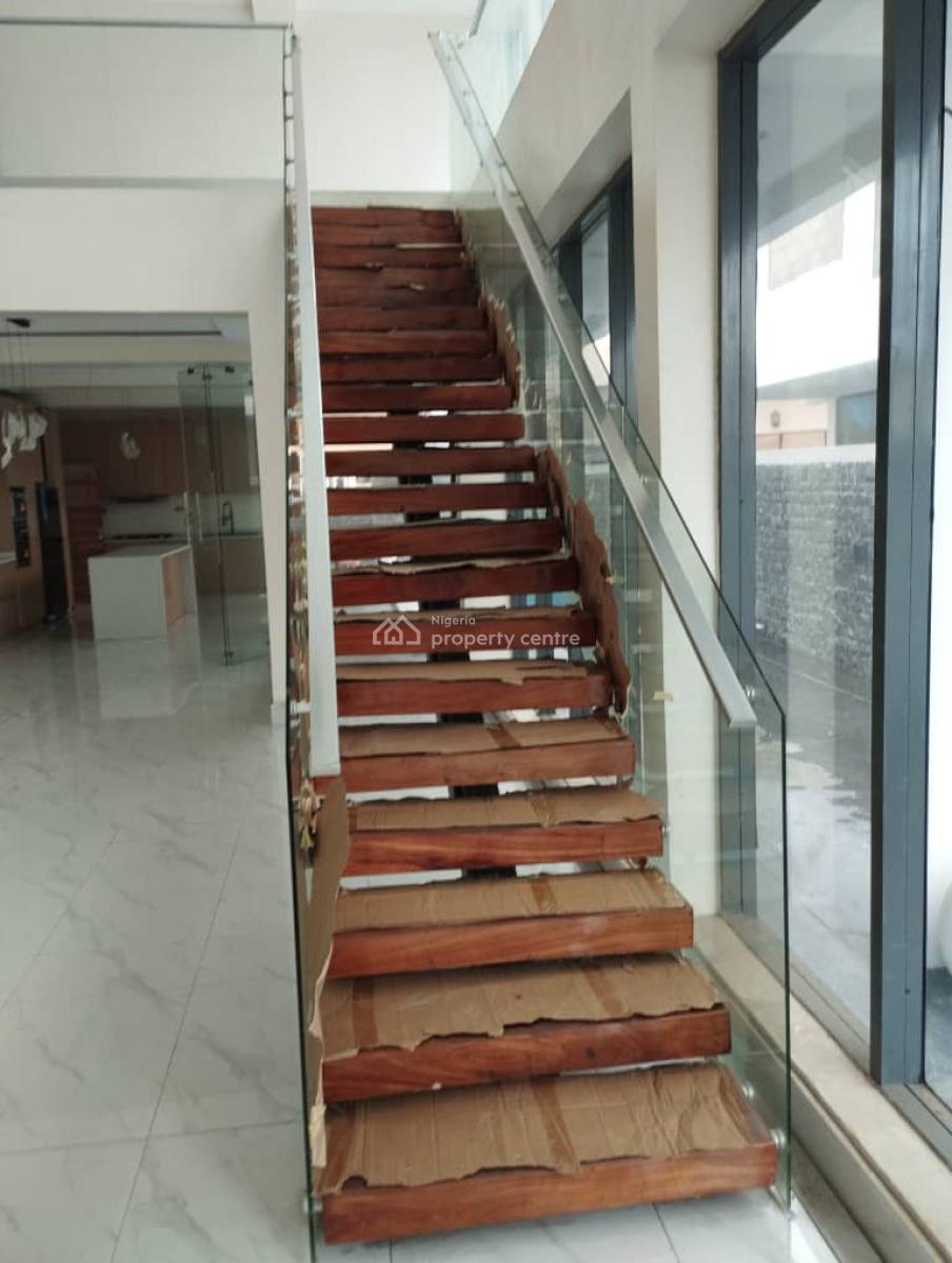 Exquisite 6 Bedroom Fully Detached Duplex with 2 Bedroom Bq, Lekki Phase 1, Lekki, Lagos, Detached Duplex for Sale
