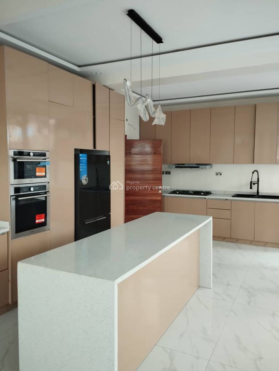 Exquisite 6 Bedroom Fully Detached Duplex with 2 Bedroom Bq, Lekki Phase 1, Lekki, Lagos, Detached Duplex for Sale