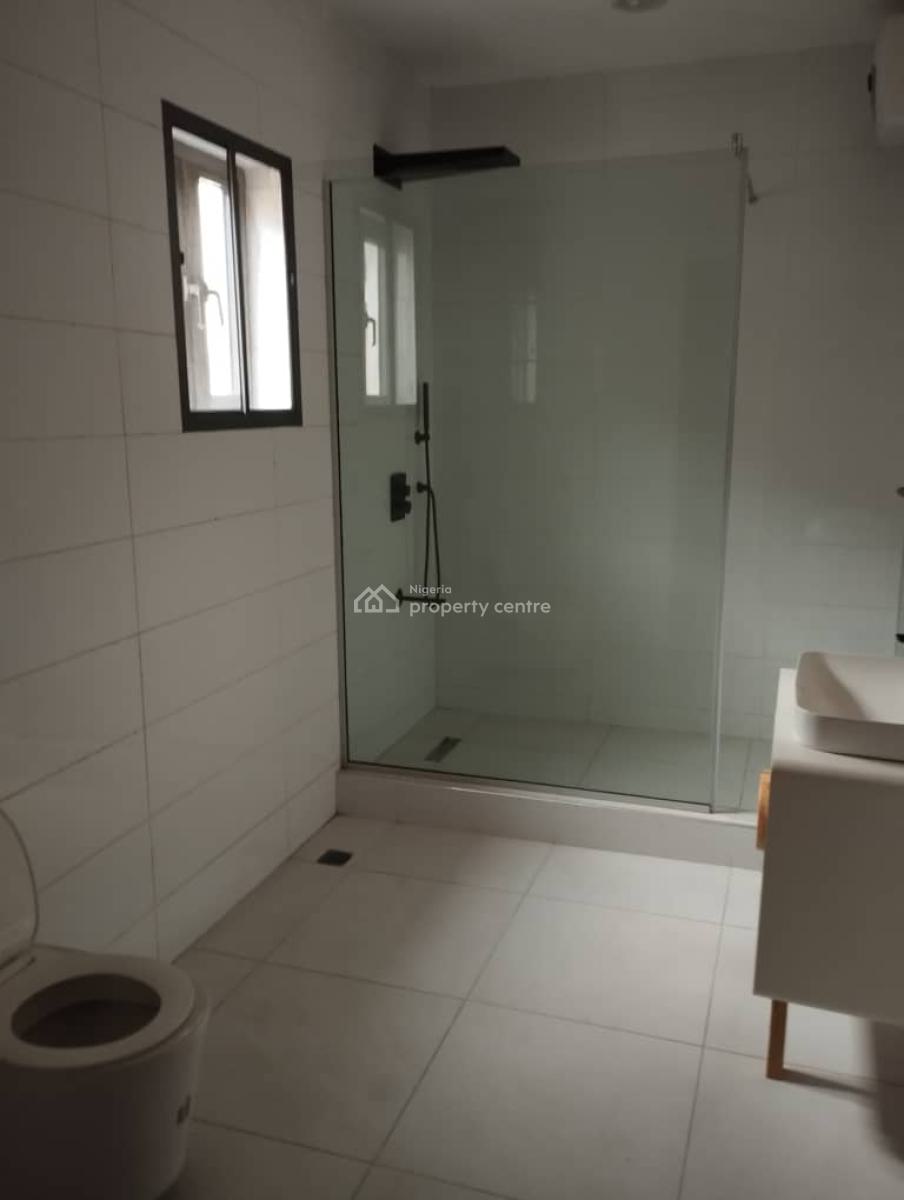 Exquisite 6 Bedroom Fully Detached Duplex with 2 Bedroom Bq, Lekki Phase 1, Lekki, Lagos, Detached Duplex for Sale