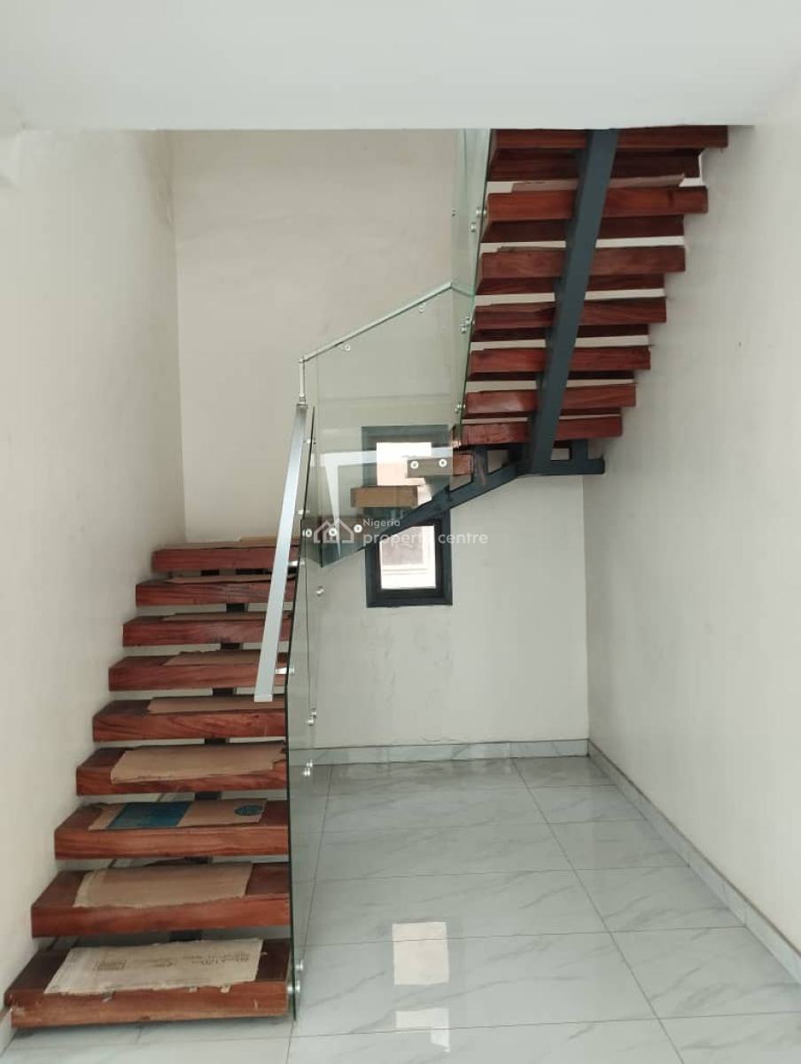 Exquisite 6 Bedroom Fully Detached Duplex with 2 Bedroom Bq, Lekki Phase 1, Lekki, Lagos, Detached Duplex for Sale
