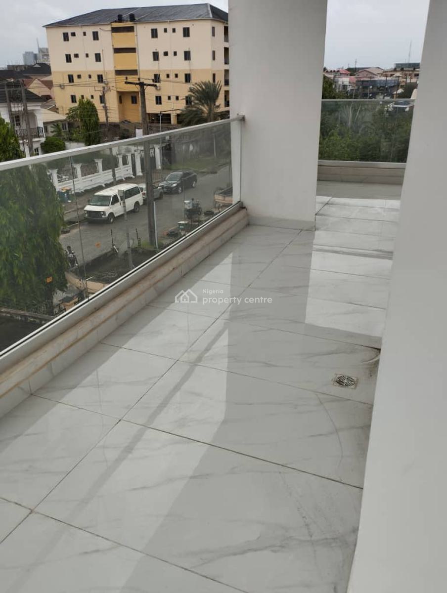 Exquisite 6 Bedroom Fully Detached Duplex with 2 Bedroom Bq, Lekki Phase 1, Lekki, Lagos, Detached Duplex for Sale