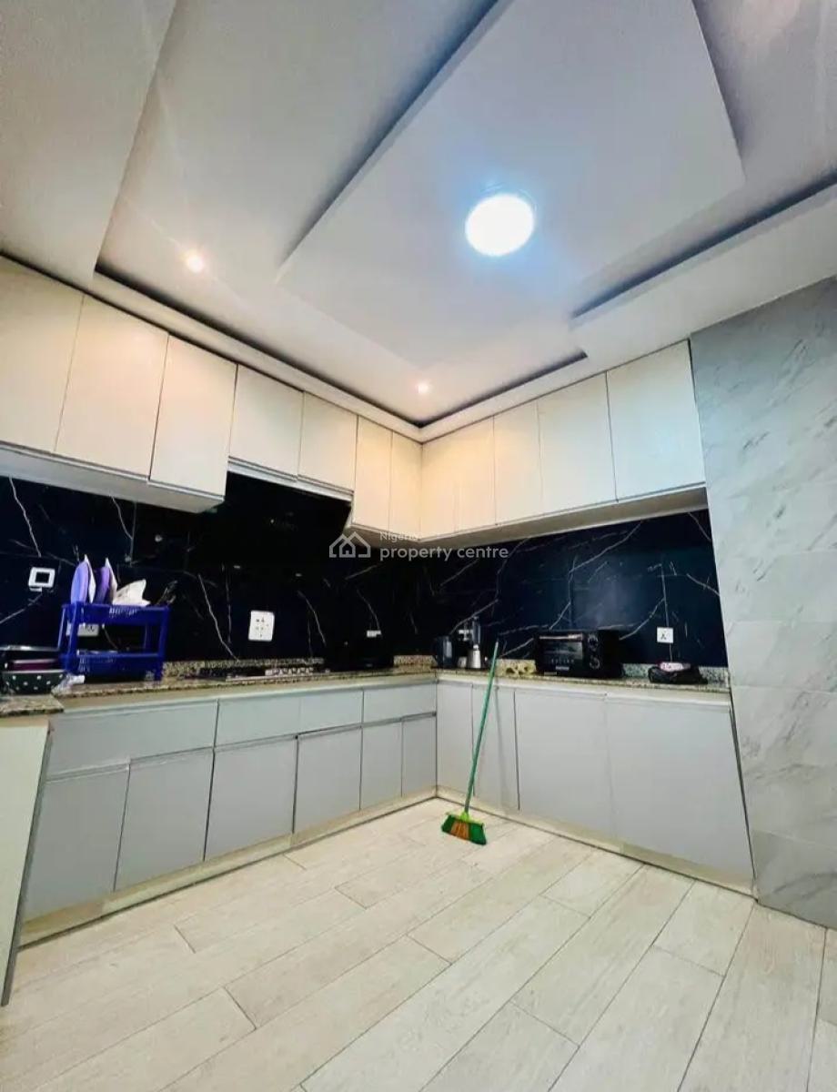 a Well Furnished 2bedroom Apartment, Ikate, Lekki, Lagos, Flat / Apartment for Rent